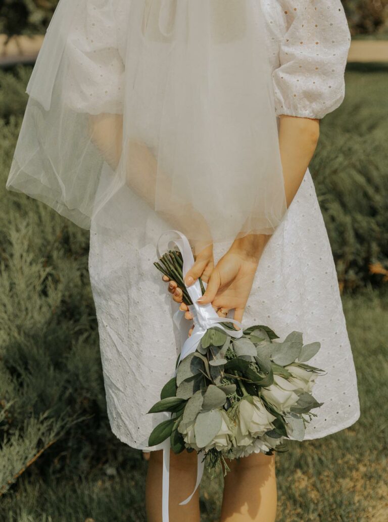 The “Unplugged” Elopement Guide: When You’d Rather Say “I Do” in Hiking Boots